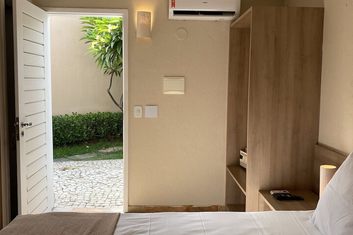Room 7 of 37