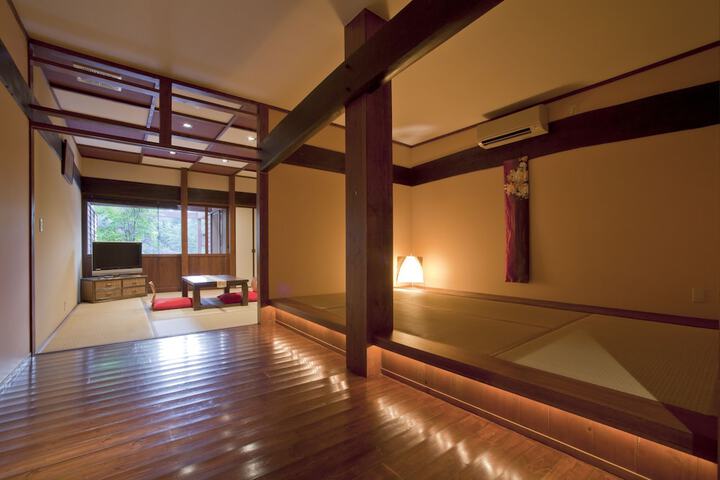 Room 10 of 119