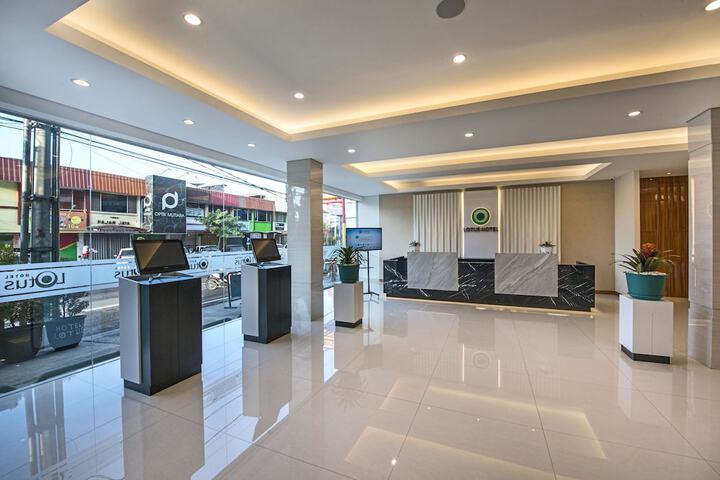 Hotel Interior 37 of 40