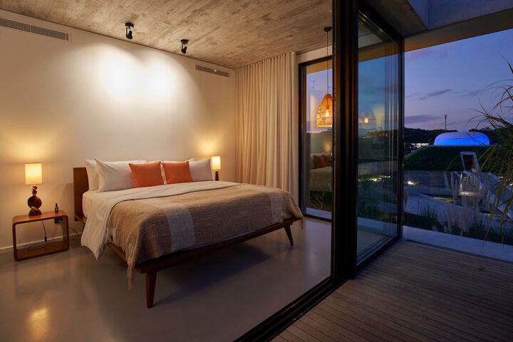 Room 20 of 40