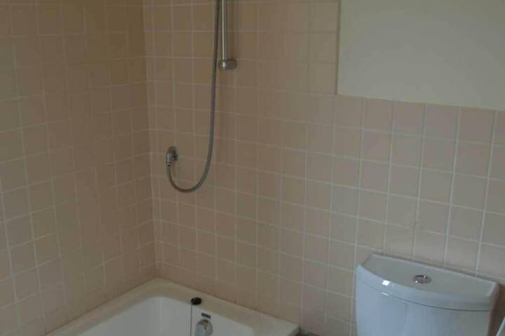 Room 15 of 41