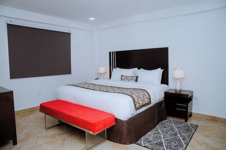 Room 8 of 31