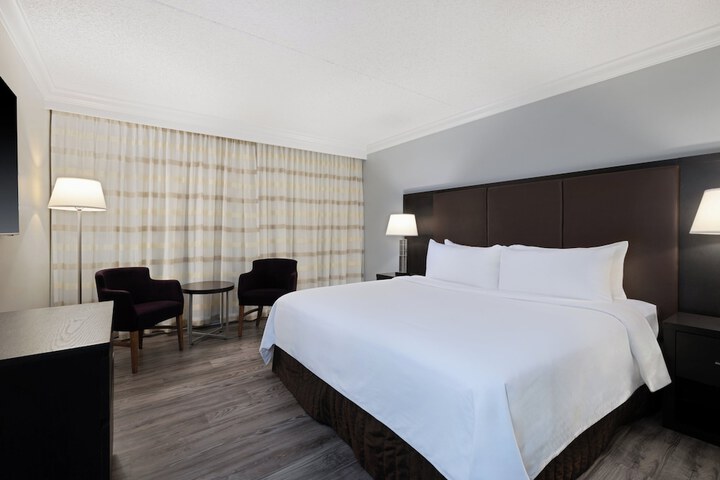 Room 15 of 85