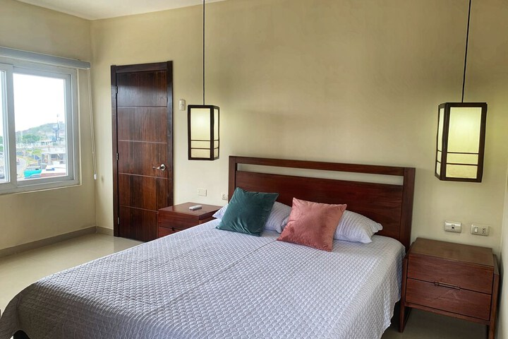 Room 21 of 32