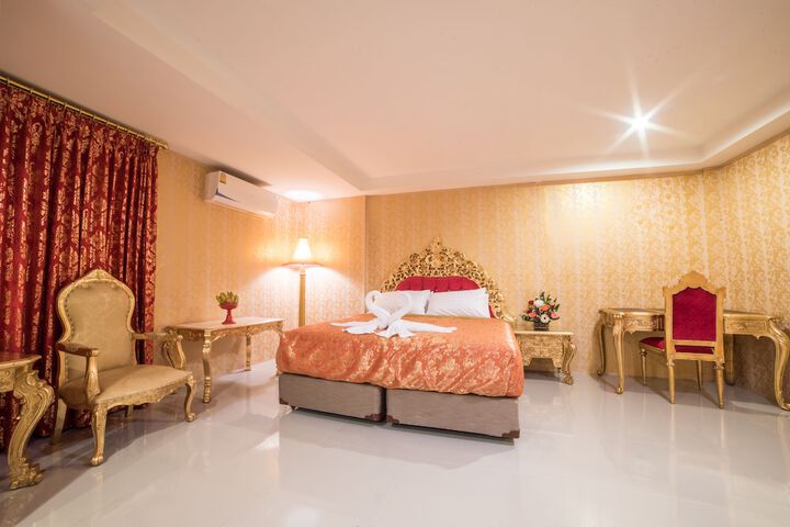 Room 6 of 41