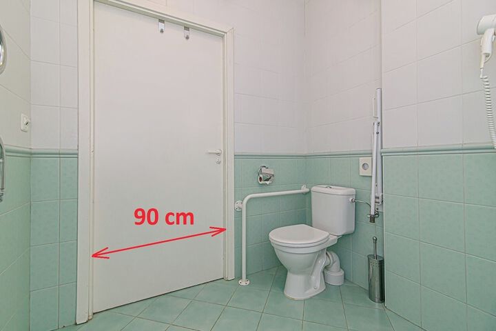 Room 41 of 74