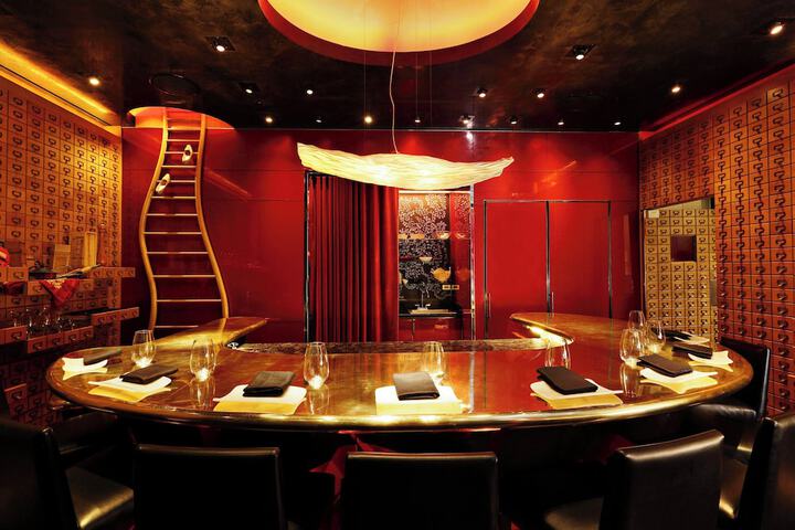 Dining 113 of 159