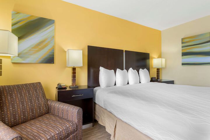 Room 12 of 41