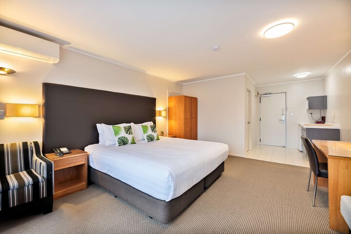 Room 50 of 150