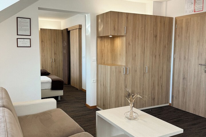 Room 30 of 70