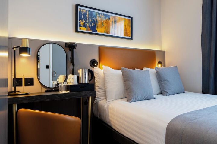 In-room business center