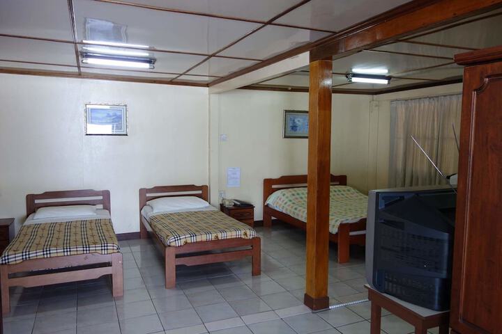 Room 6 of 47