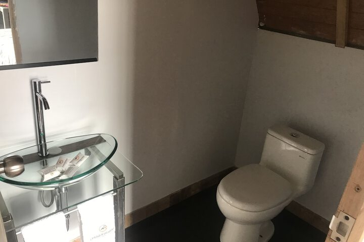 Room 13 of 29