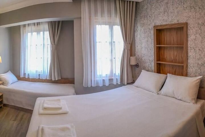 Room 2 of 50