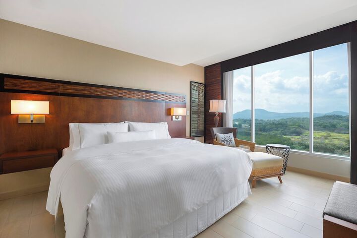 Room 21 of 114