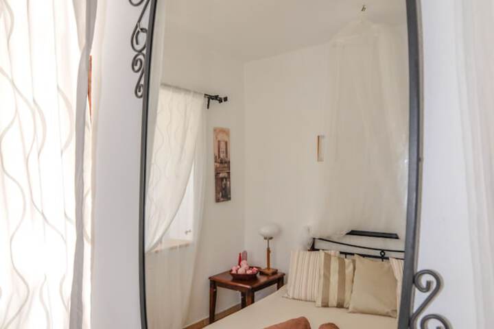 Room 5 of 22