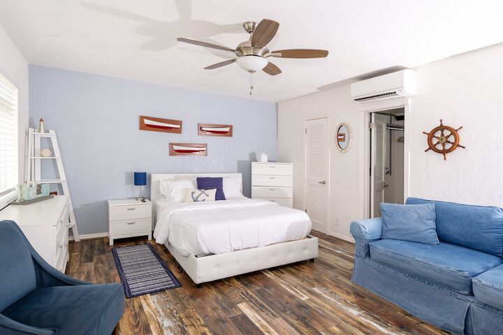 Room 15 of 60
