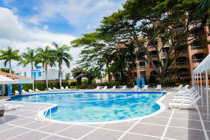 Hotel Peñon Suites