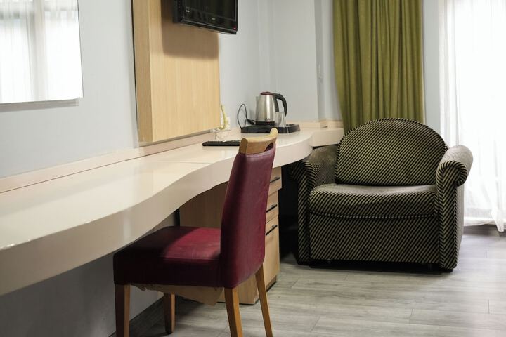 Room 58 of 89