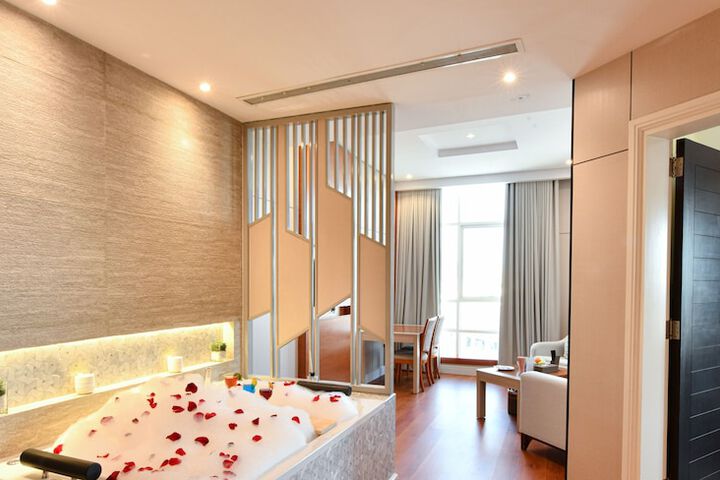Room 43 of 43