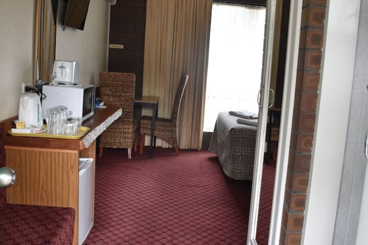 Room 13 of 41