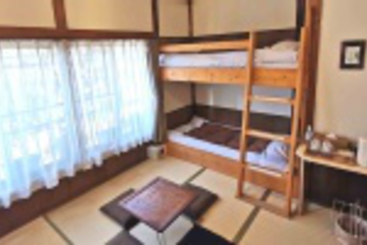 Room 162 of 192
