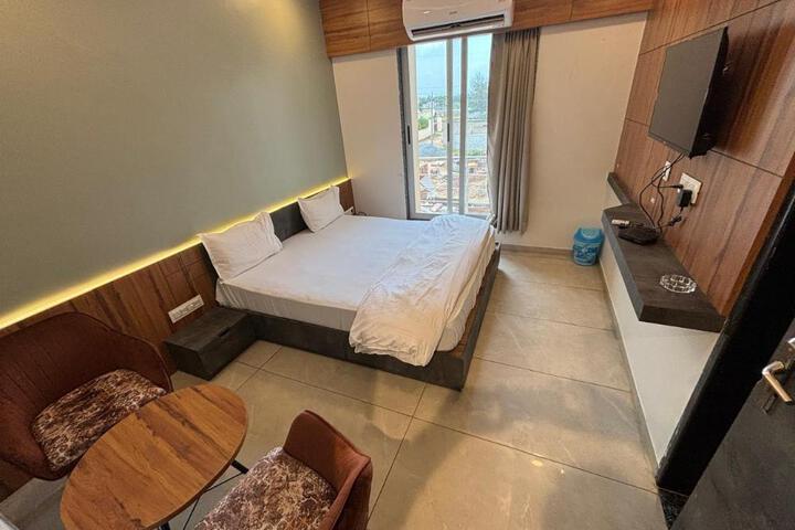 Hotel Mauj Mahal