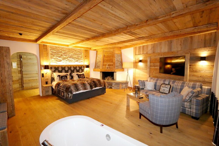 Amber Ski-in / out Hotel &  Spa in Saas-Fee