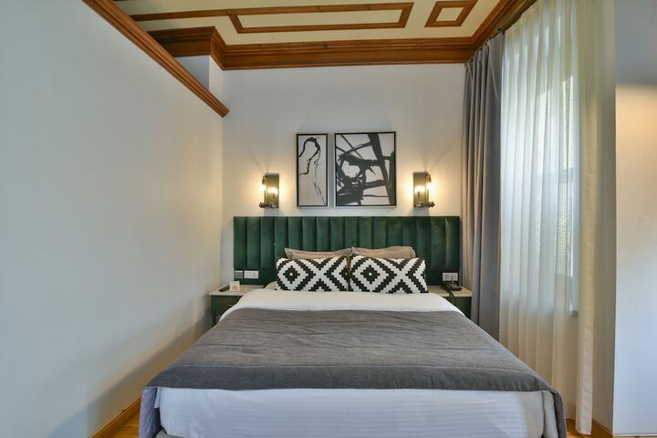 Room 19 of 50