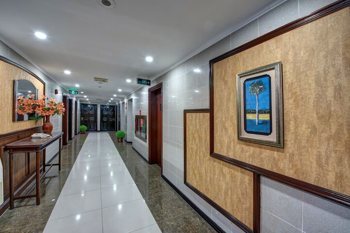 Hotel Interior 11 of 61
