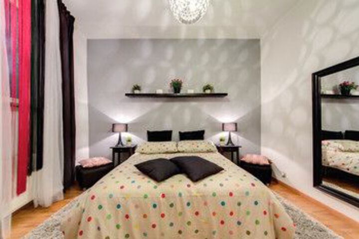 Room 33 of 330