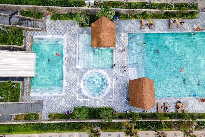 Pool 37 of 69
