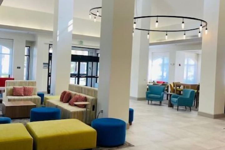 Guest Lobby