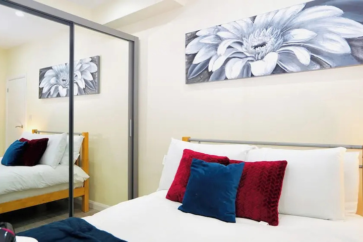 Room 2 of 13