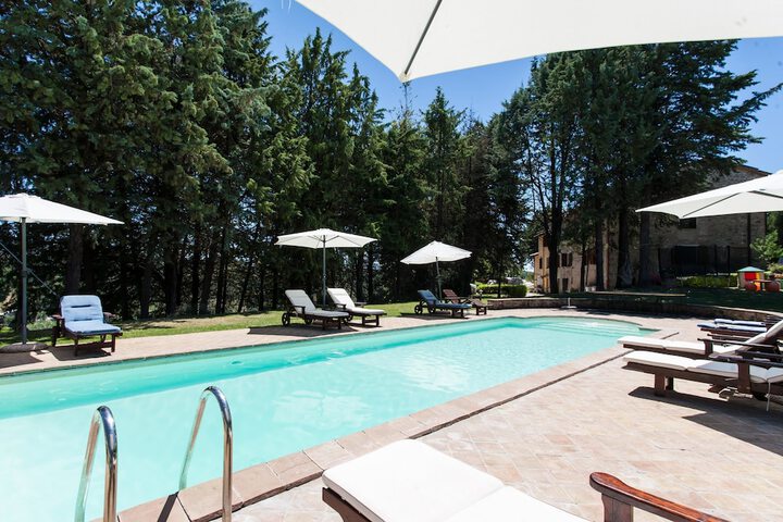 Pool 62 of 101
