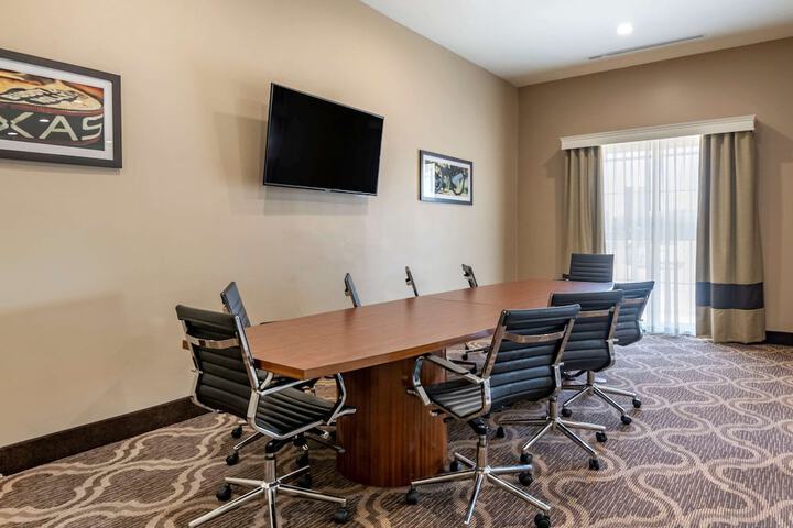 Meeting facility