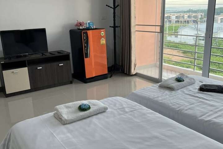 Room 16 of 50