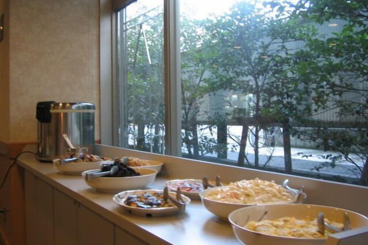 Dining Photos