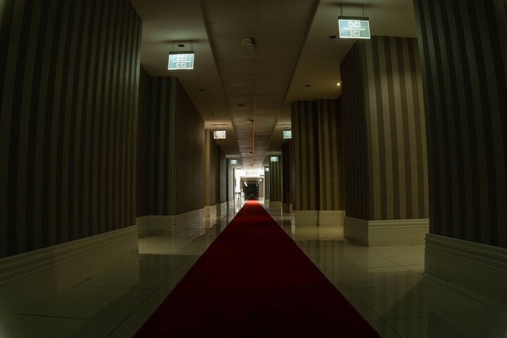 Ballroom/Hall 39 of 43