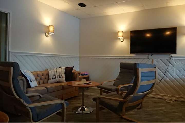 Room 11 of 29