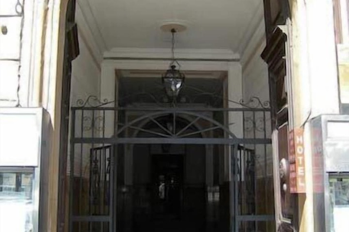 Hotel 22 of 23