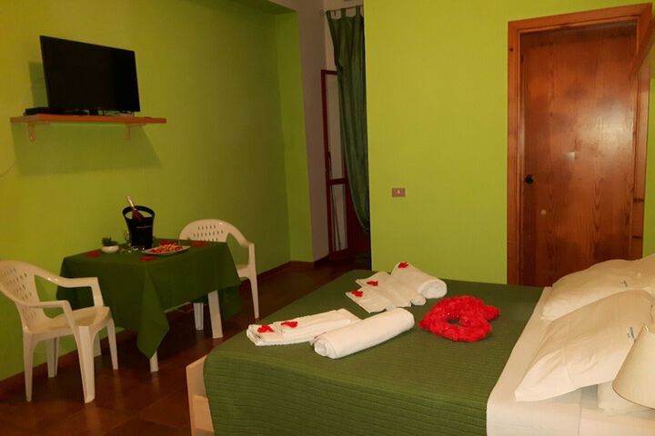 Room 20 of 65