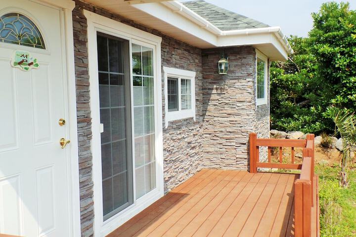Terrace/Patio 28 of 73