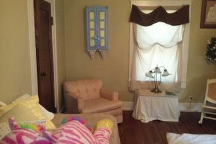 Room 11 of 15