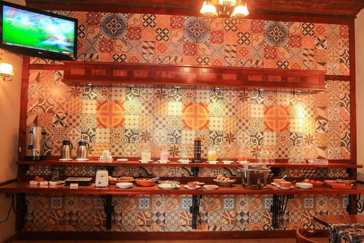 Breakfast buffet