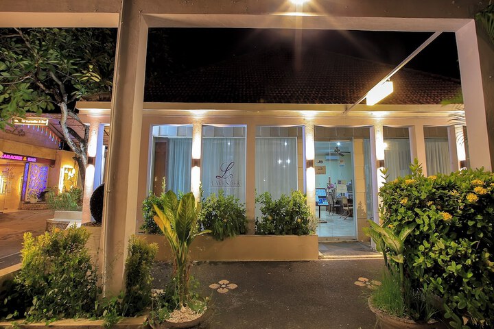 Guest Lobby