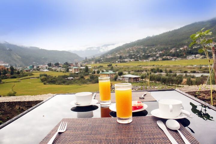 Breakfast/Coffee Service 44 of 72