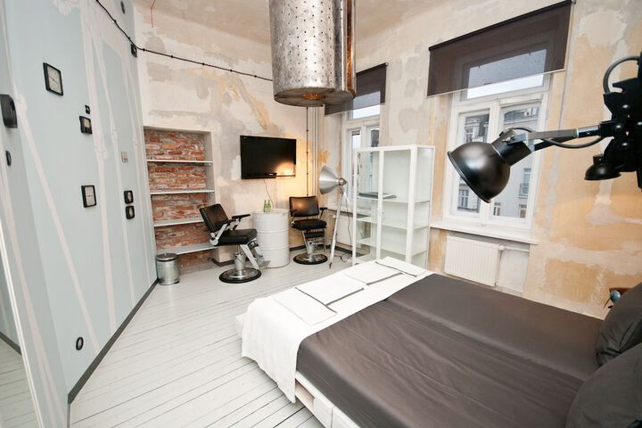 Room 14 of 71