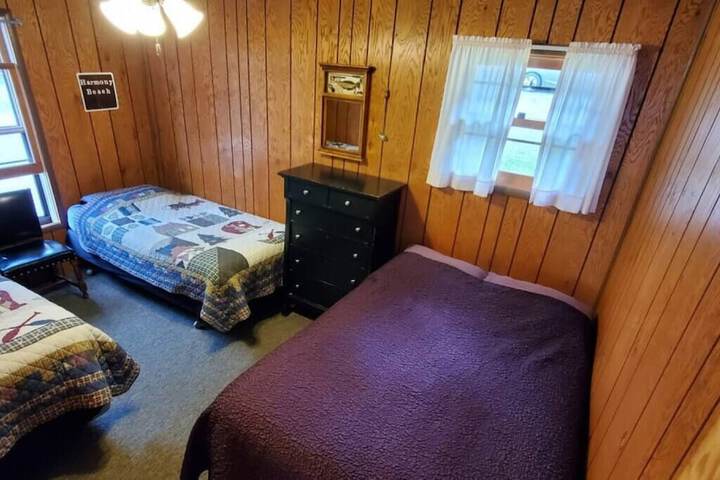 Room 31 of 195