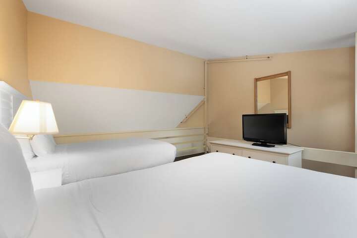 Room 41 of 138